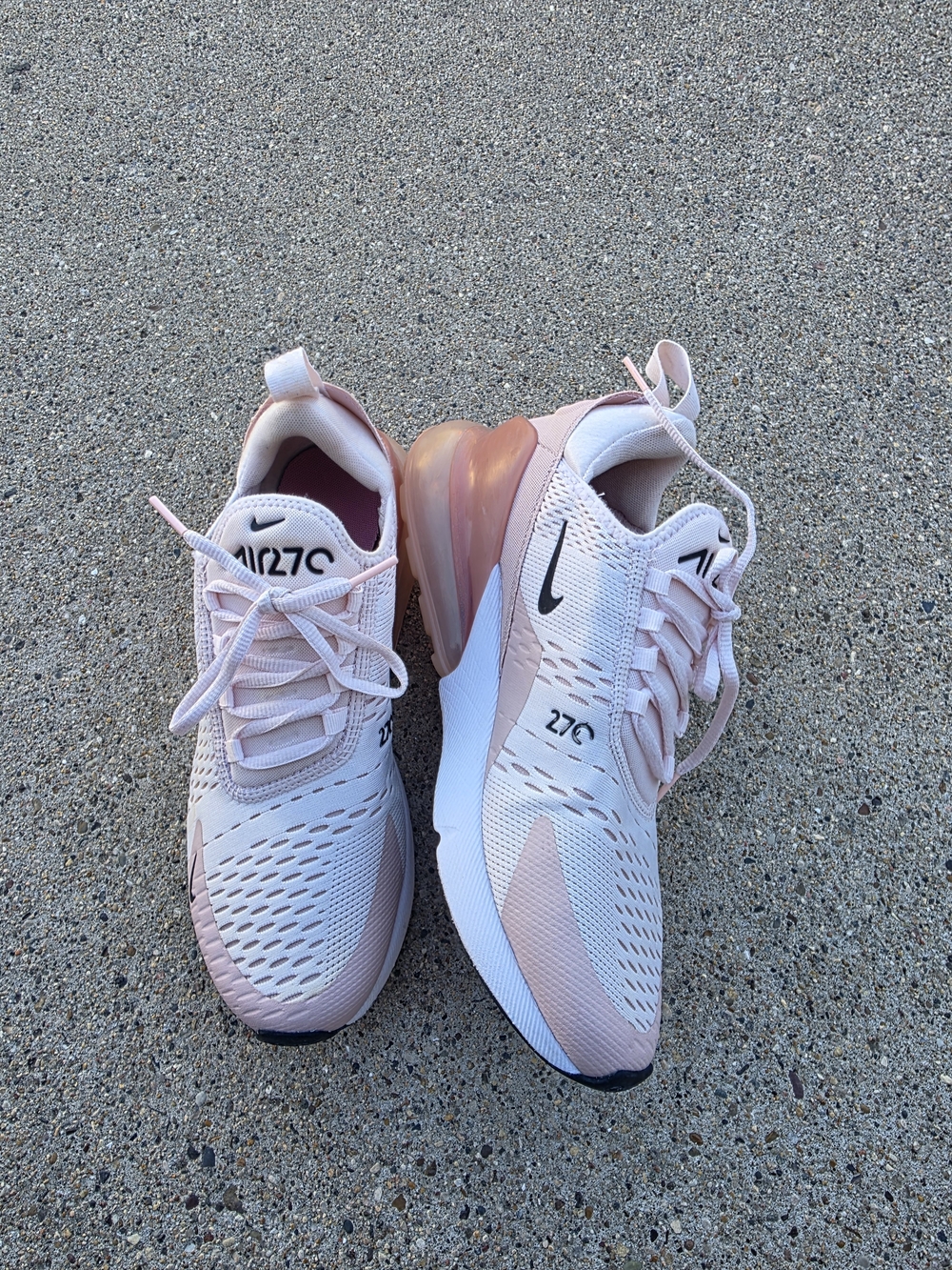 Nike Air Max 270 Women’s Sneaker Size 9 - Picture 8 of 16